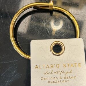 Altar’d Stqte bracket NWT